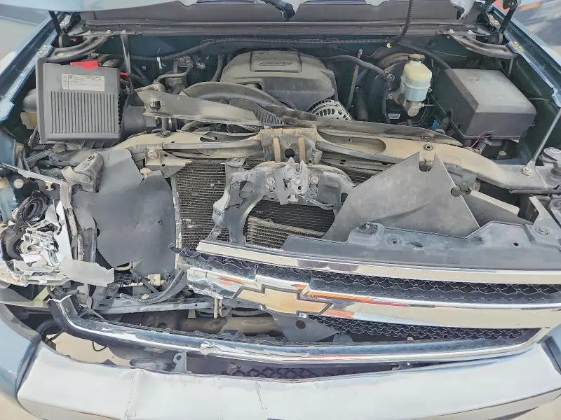 2011 CHEVROLET SILVERADO C1500 LT  
