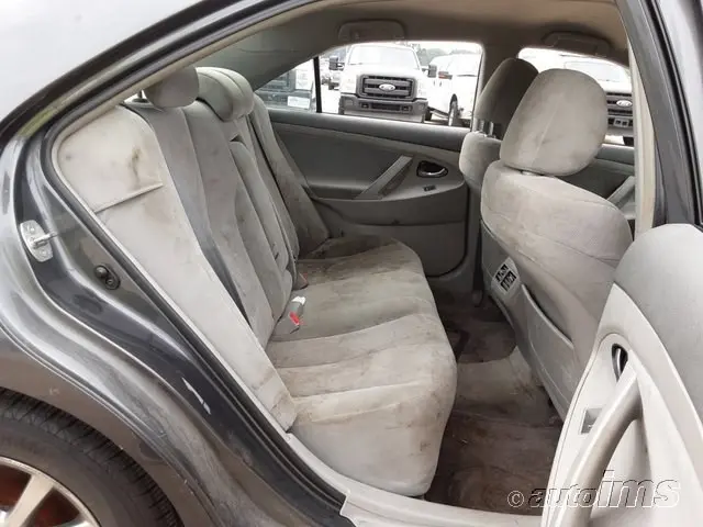 2011 TOYOTA CAMRY HYBRID 