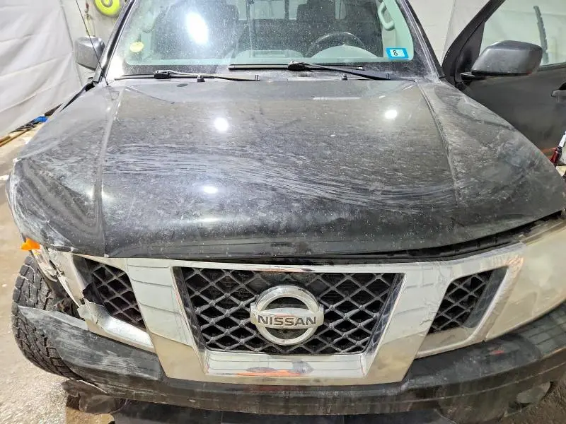 2015 NISSAN FRONTIER SV  