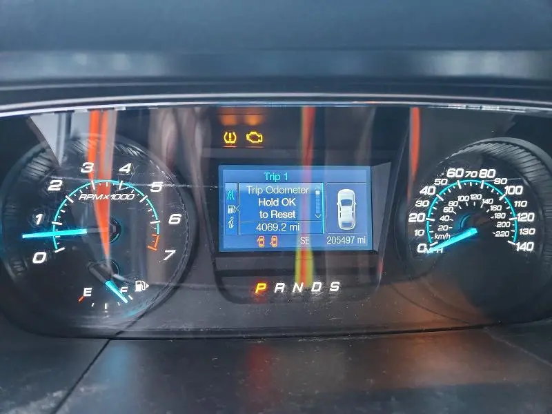 2015 FORD TAURUS SEL  