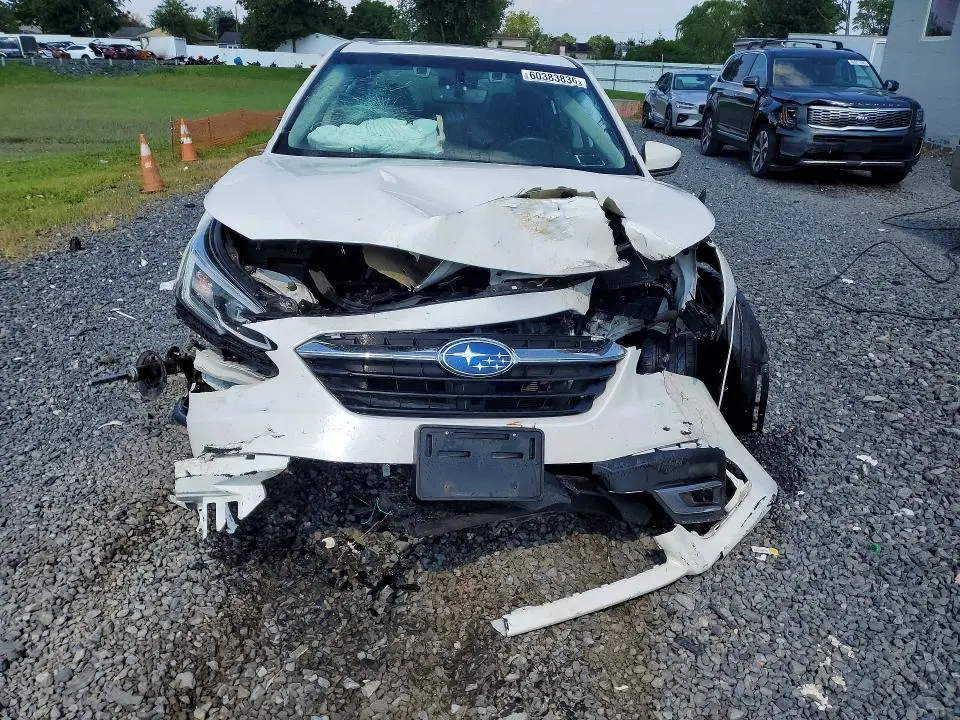2022 SUBARU LEGACY LIMITED  