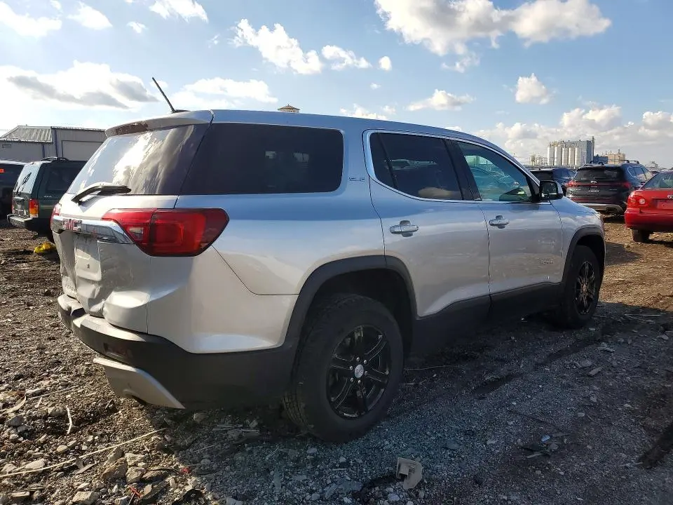 2017 GMC ACADIA SLE  