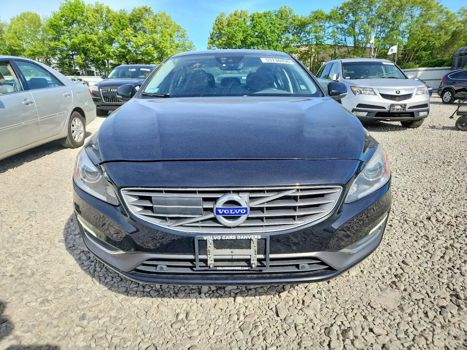 2018 VOLVO S60 PLATINUM  