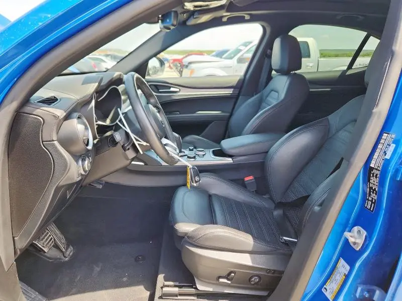 2022 ALFA ROMEO STELVIO TI  
