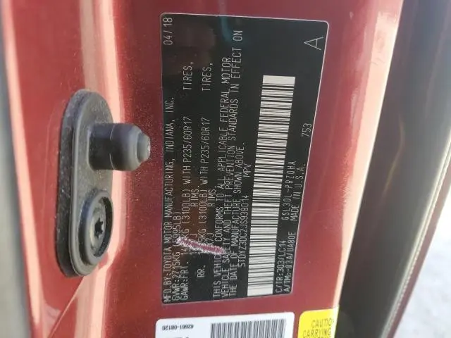 2018 TOYOTA SIENNA XLE