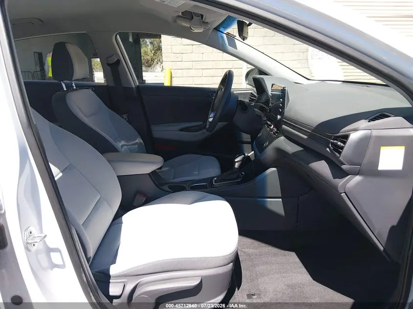 2021 HYUNDAI IONIQ HYBRID BLUE