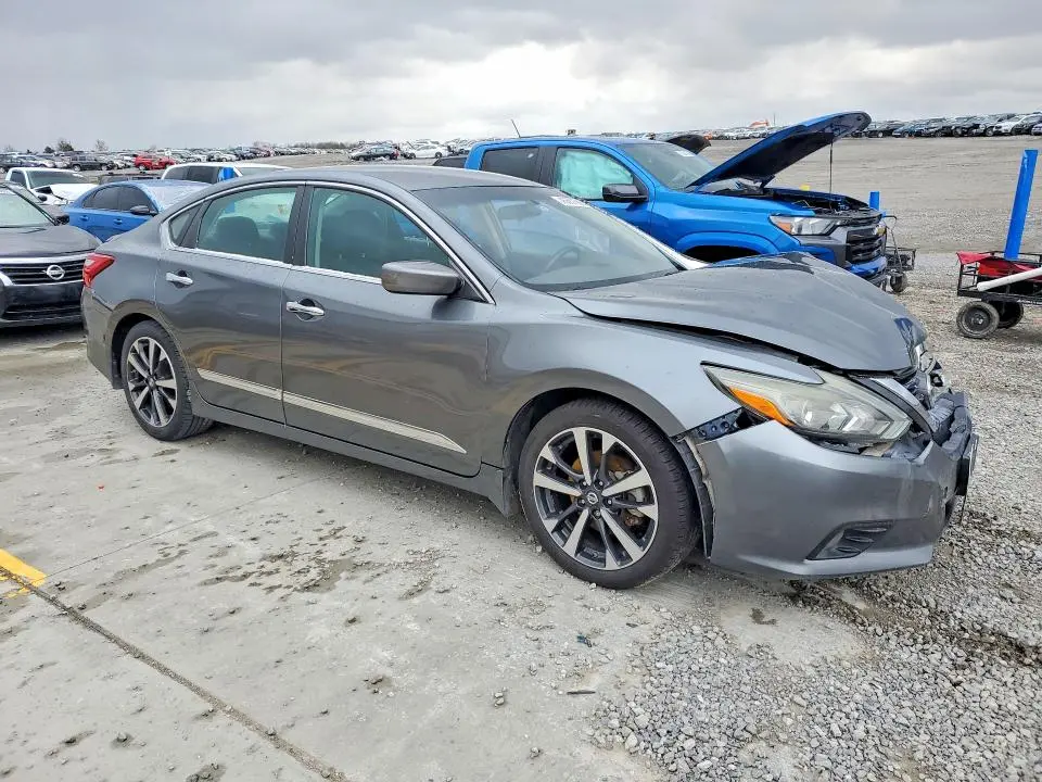 2016 NISSAN ALTIMA 2.5 SR  