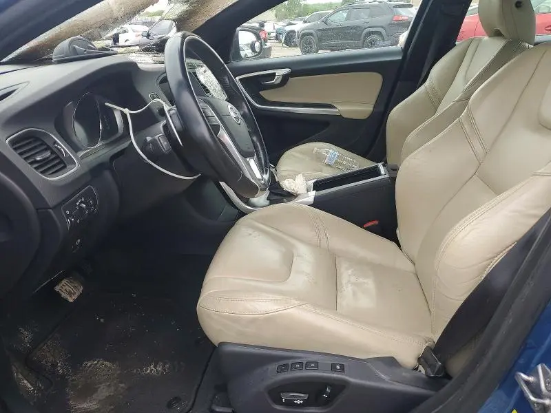 2015 VOLVO S60 PREMIER  