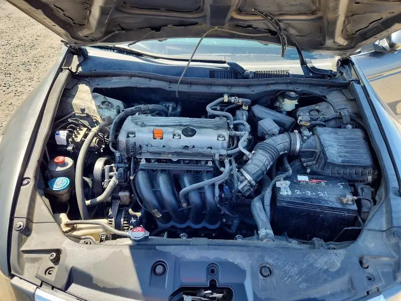 2011 HONDA ACCORD SE  