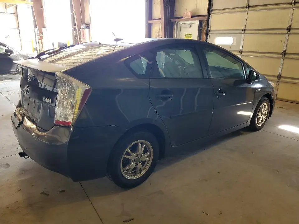 2010 TOYOTA PRIUS II  