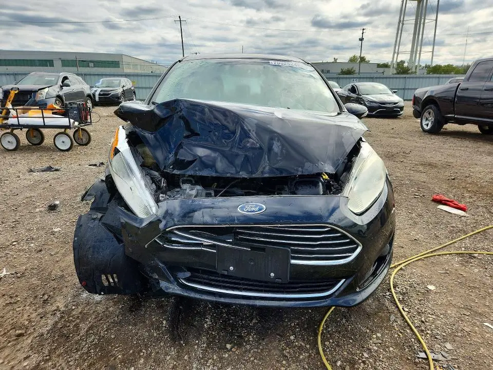 2016 FORD FIESTA TITANIUM  