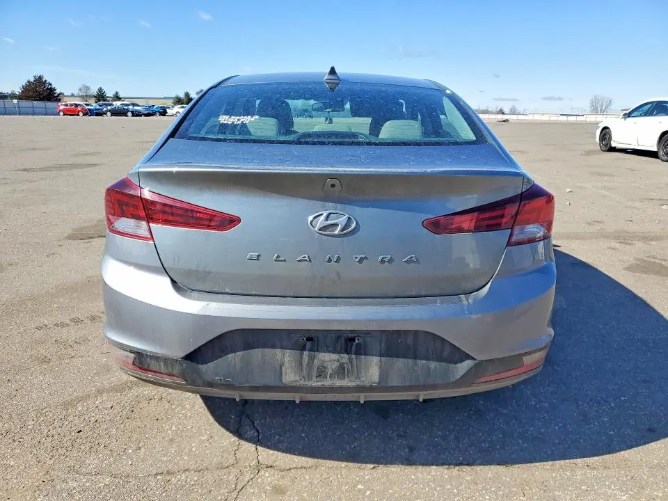 2019 HYUNDAI ELANTRA SEL  