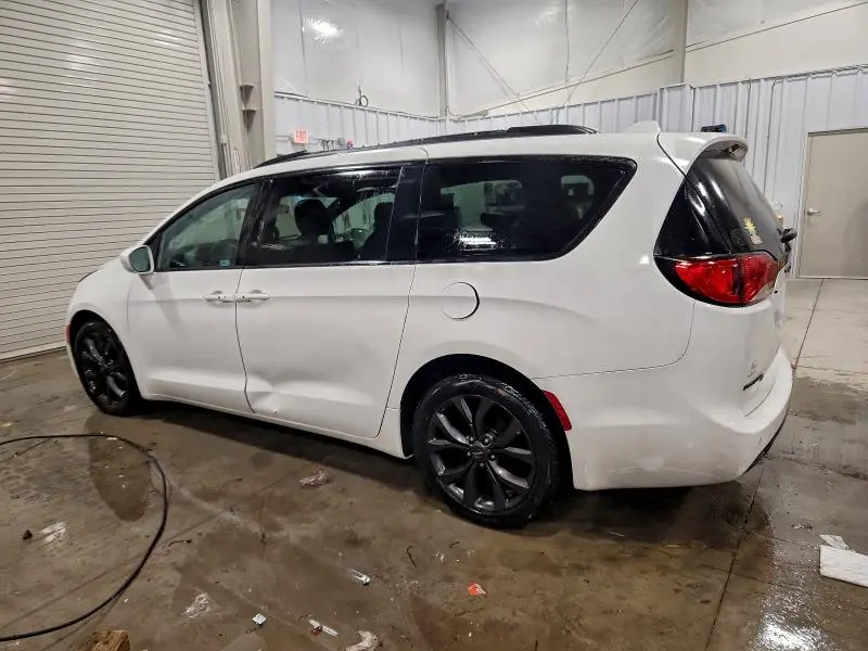 2018 CHRYSLER PACIFICA TOURING L PLUS  
