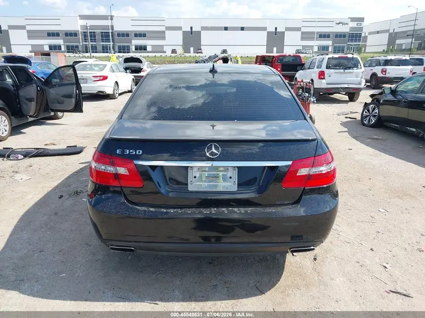 2011 MERCEDES-BENZ E 350  