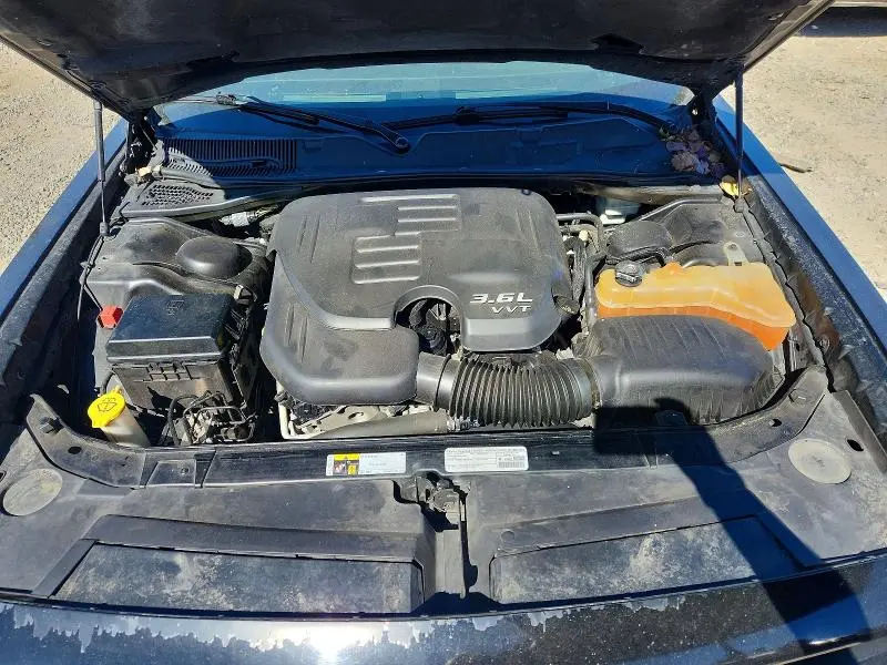 2014 DODGE CHALLENGER SXT  