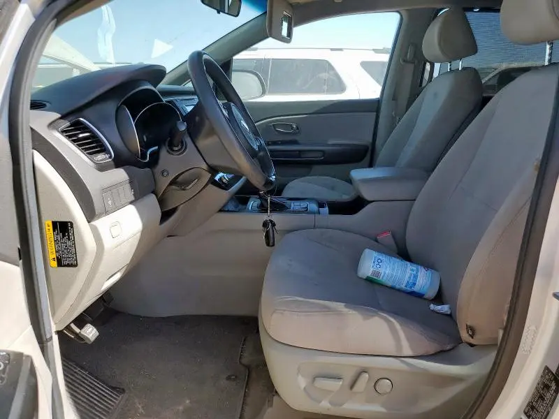2015 KIA SEDONA   