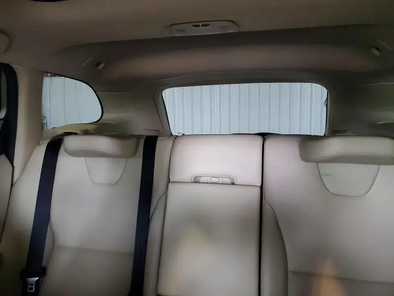 2015 VOLVO XC60 T5 PLATINUM  