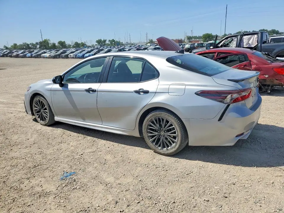 2021 TOYOTA CAMRY SE NIGHTSHADE  