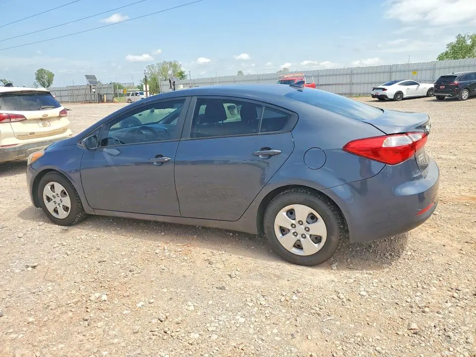 2016 KIA FORTE LX  