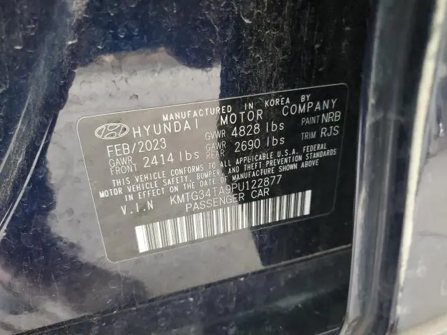 2023 GENESIS G70 BASE  