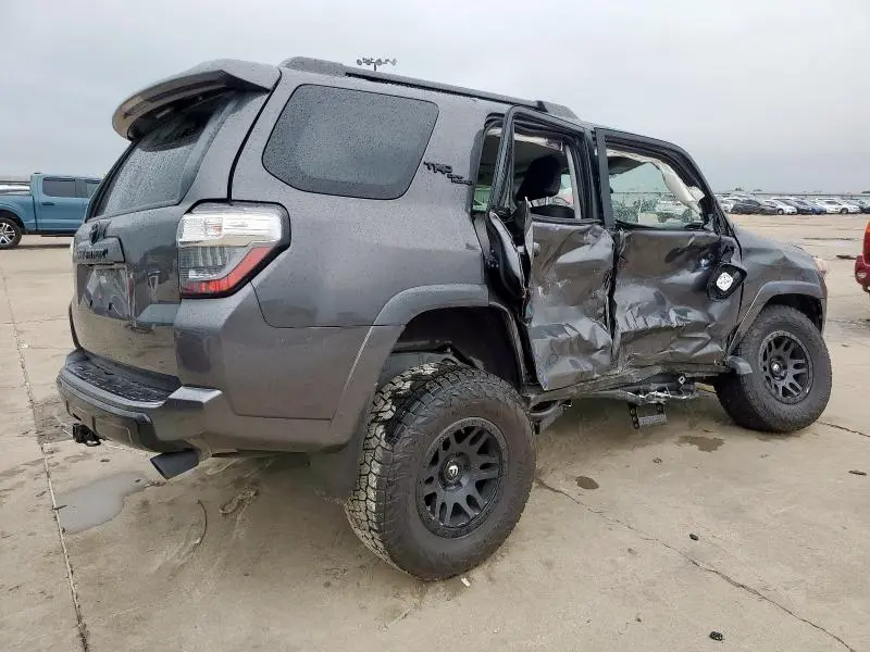 2019 TOYOTA 4RUNNER SR5/SR5 PREMIUM  