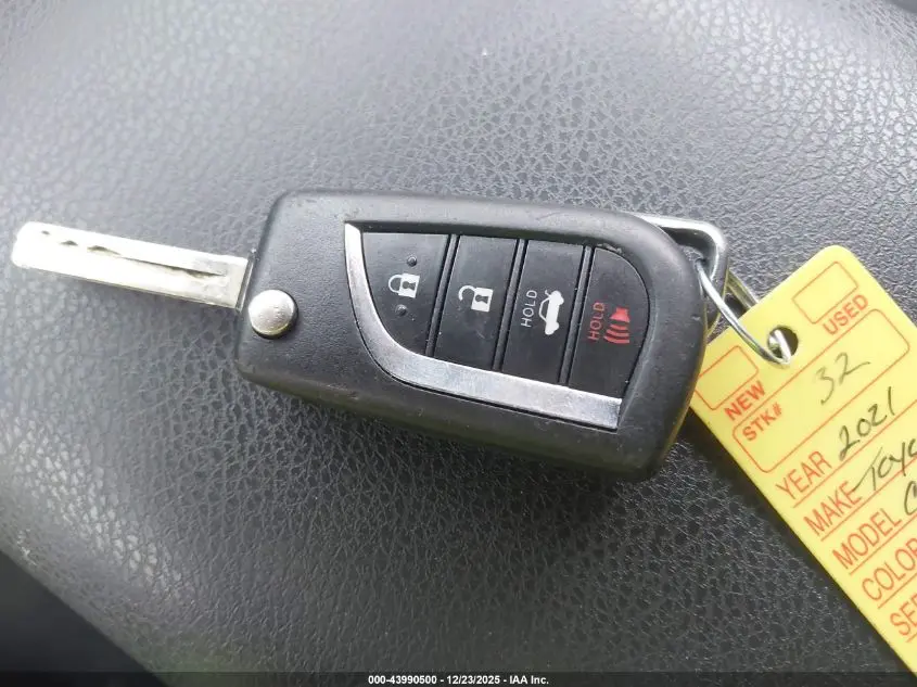 2021 TOYOTA CAMRY LE