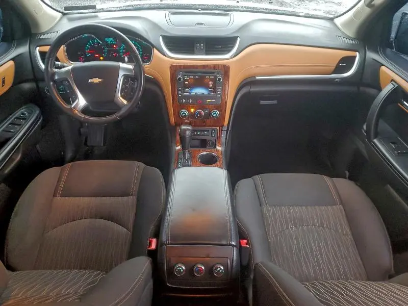 2013 CHEVROLET TRAVERSE LT  