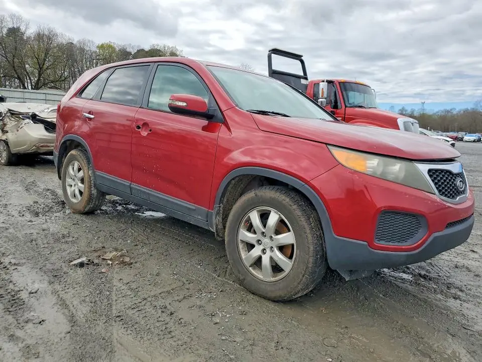 2011 KIA SORENTO LX  