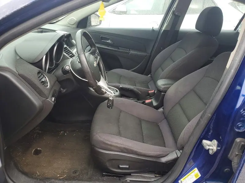 2013 CHEVROLET CRUZE LT  