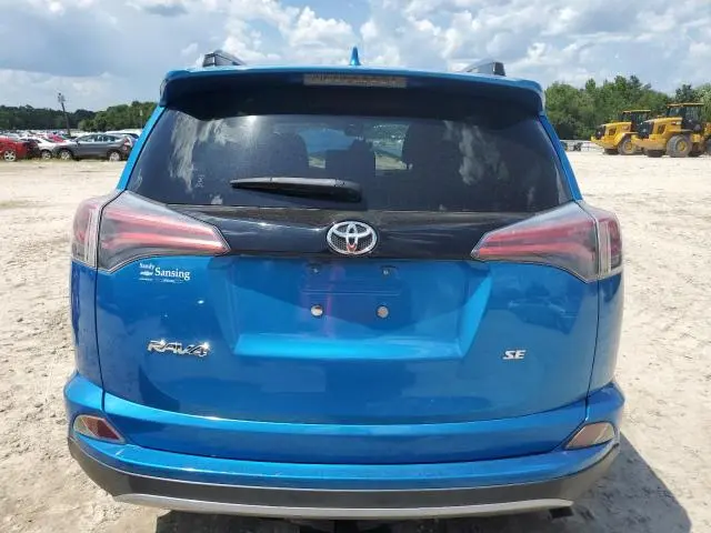 2018 TOYOTA RAV4 SE  