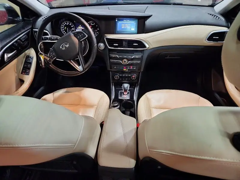 2019 INFINITI QX30 ESSENTIAL  