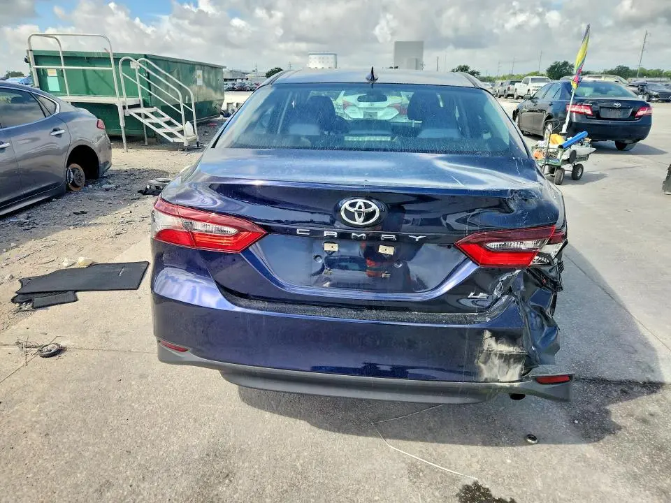 2021 TOYOTA CAMRY LE  