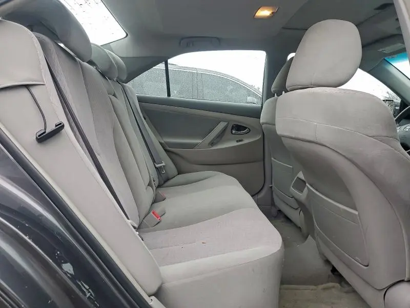 2010 TOYOTA CAMRY BASE  