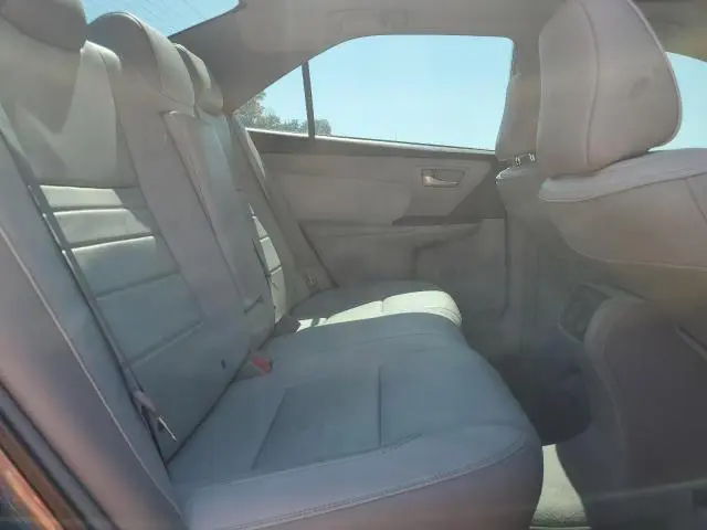 2015 TOYOTA CAMRY LE  
