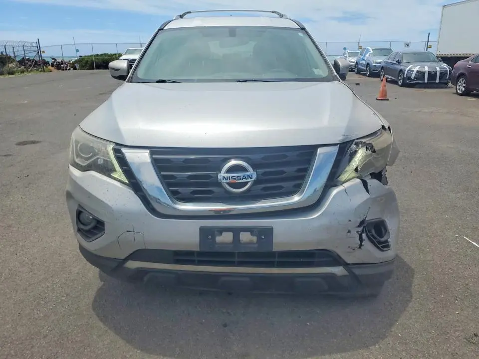 2018 NISSAN PATHFINDER SV  