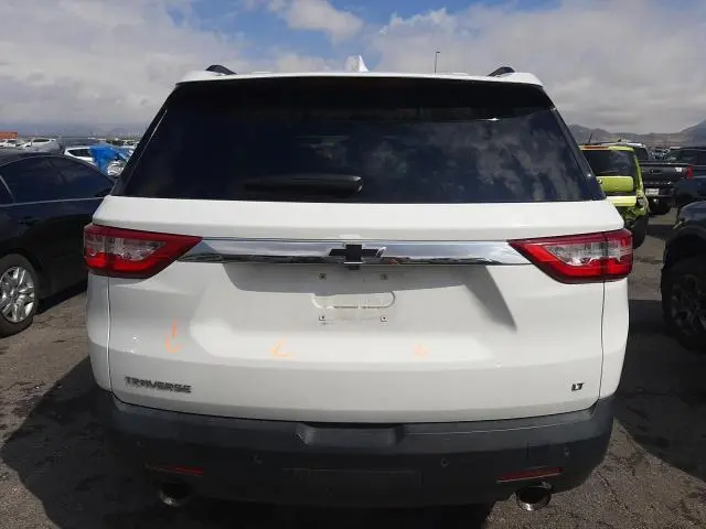 2020 CHEVROLET TRAVERSE LT  