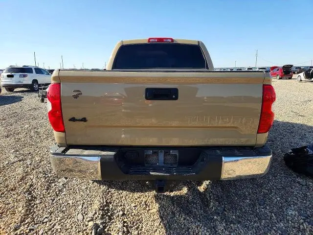 2017 TOYOTA TUNDRA SR5  