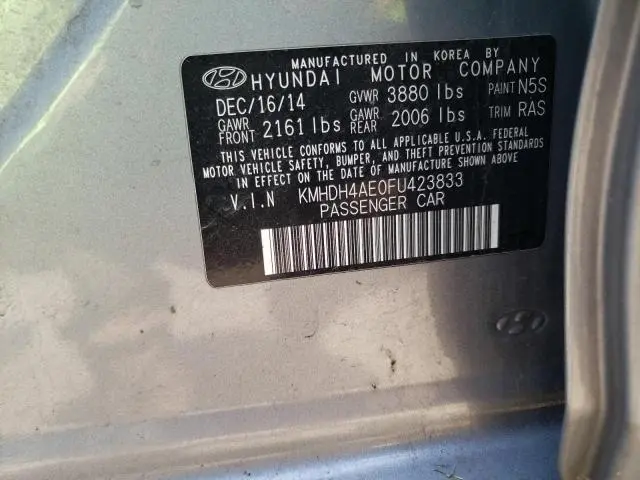 2015 HYUNDAI ELANTRA SE  