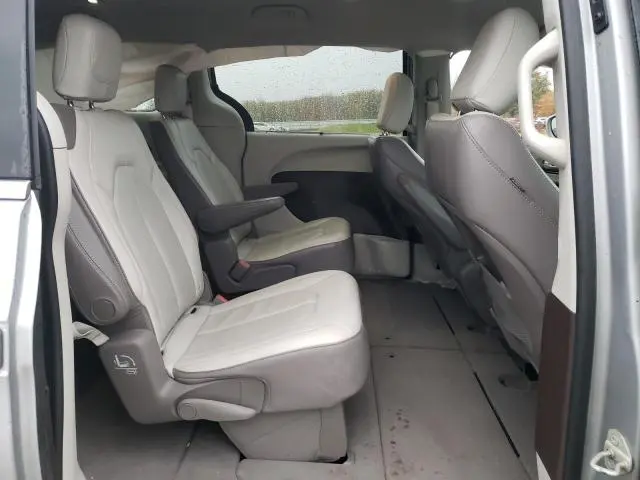 2018 CHRYSLER PACIFICA TOURING L  