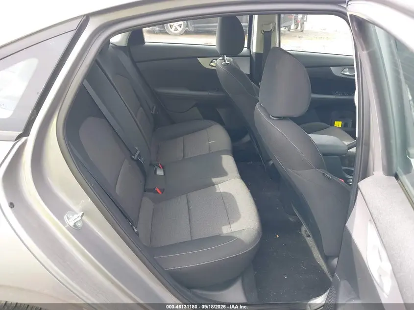 2023 KIA FORTE LXS