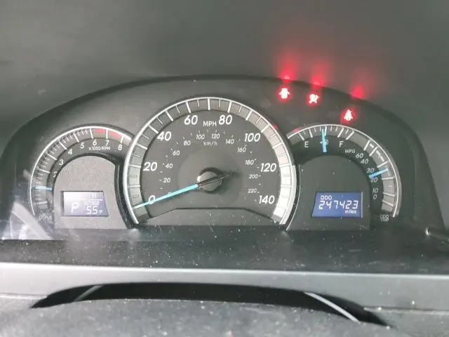 2012 TOYOTA CAMRY BASE  