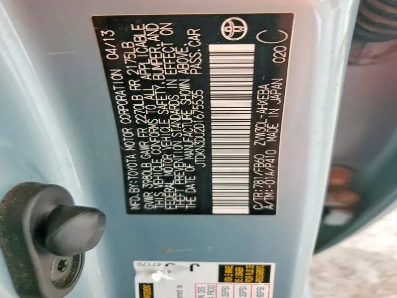 2013 TOYOTA PRIUS TWO  