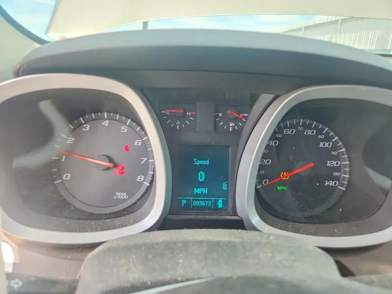 2011 CHEVROLET EQUINOX LT  