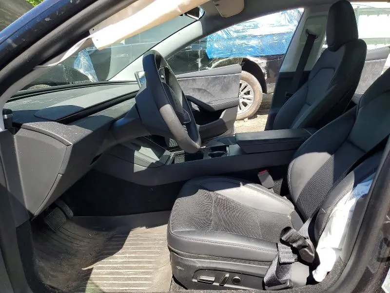 2024 TESLA 3   