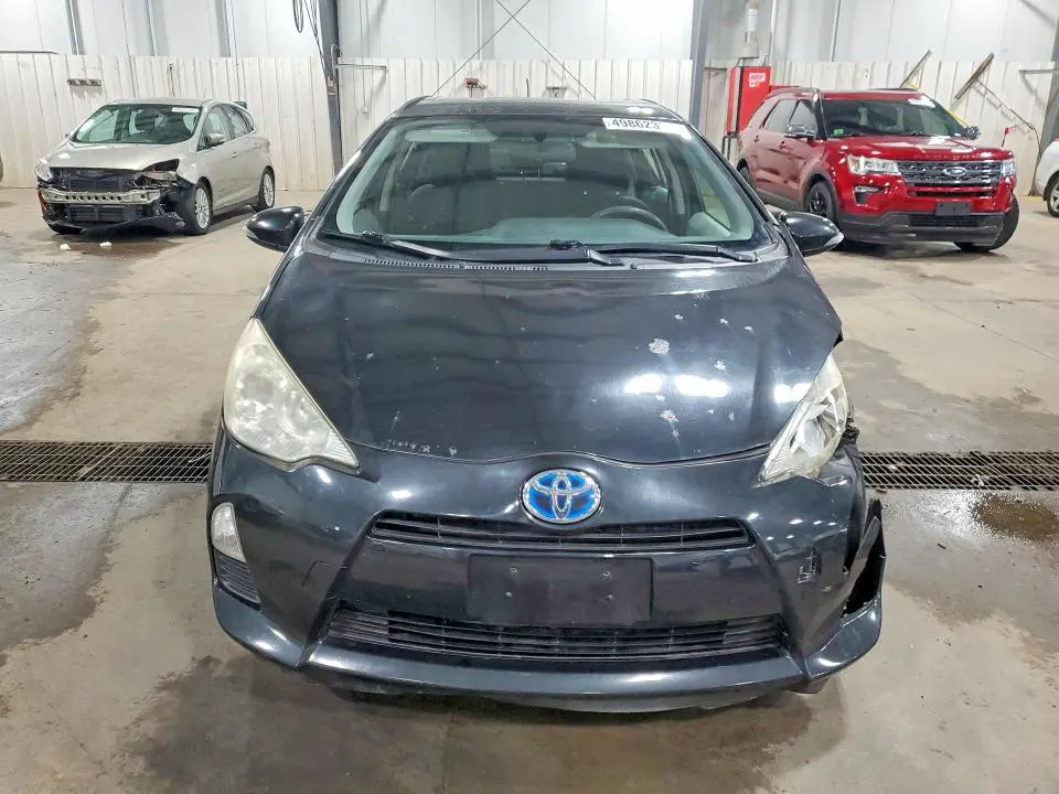 2014 TOYOTA PRIUS C TWO  
