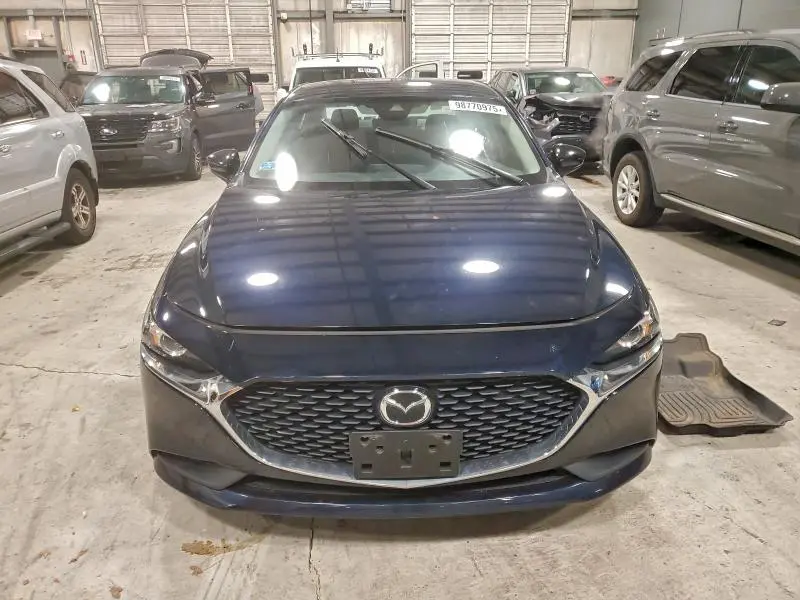 2021 MAZDA 3   