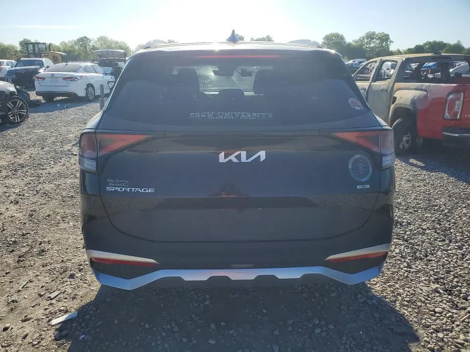2023 KIA SPORTAGE EX  