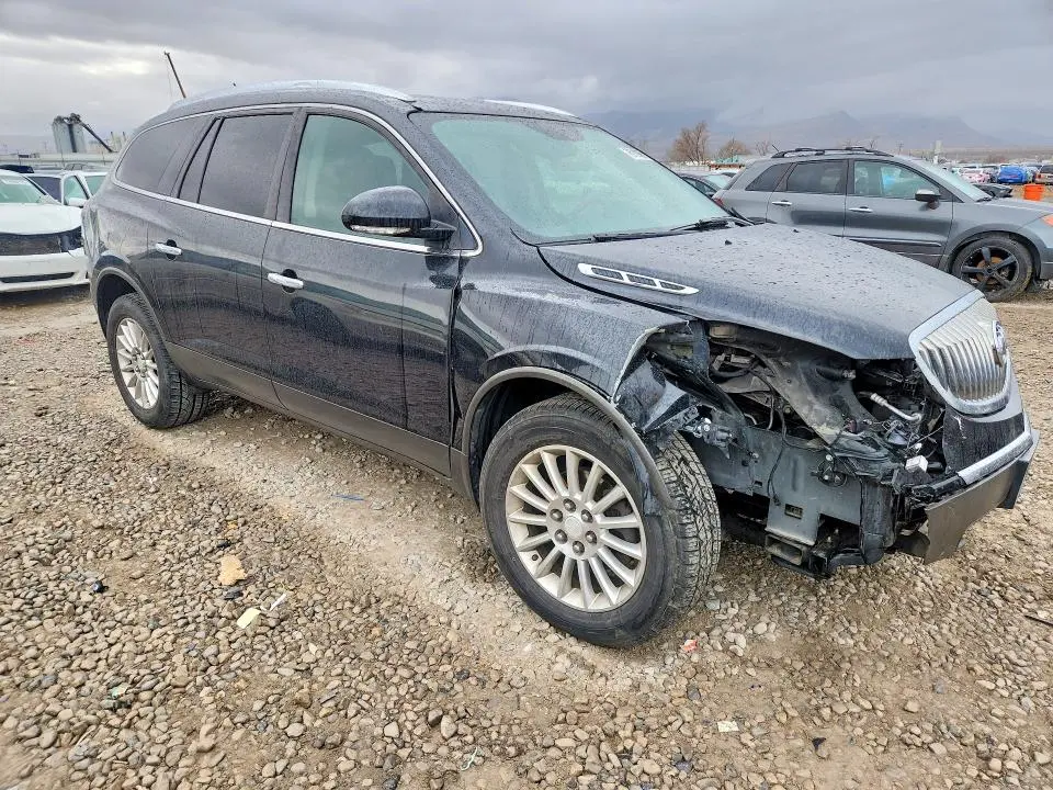 2011 BUICK ENCLAVE CX  