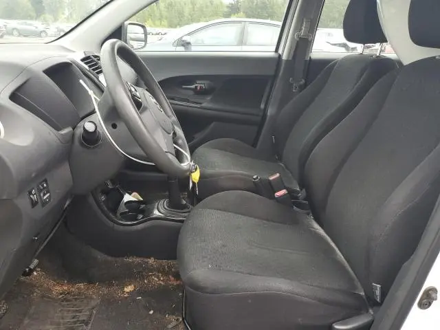 2010 TOYOTA SCION XD   