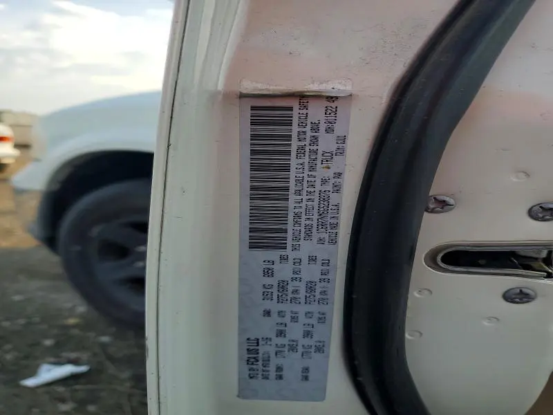 2016 RAM 1500 LARAMIE  